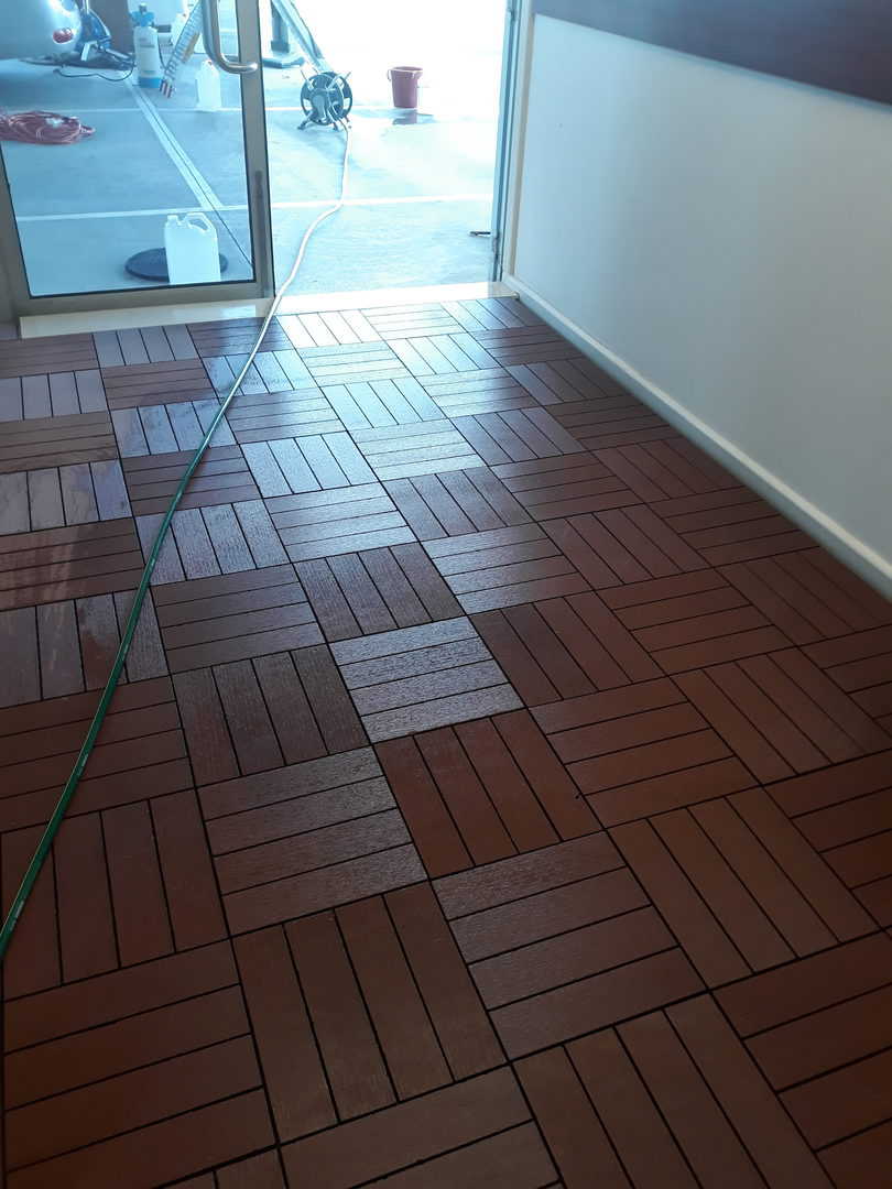 indoor cleaning - wooden tiles after cleaning