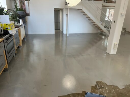 epoxy flooring services, epoxy flooring process in progress