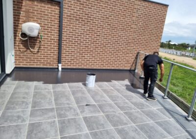 outdoor pavers cleaned and painted with epoxy